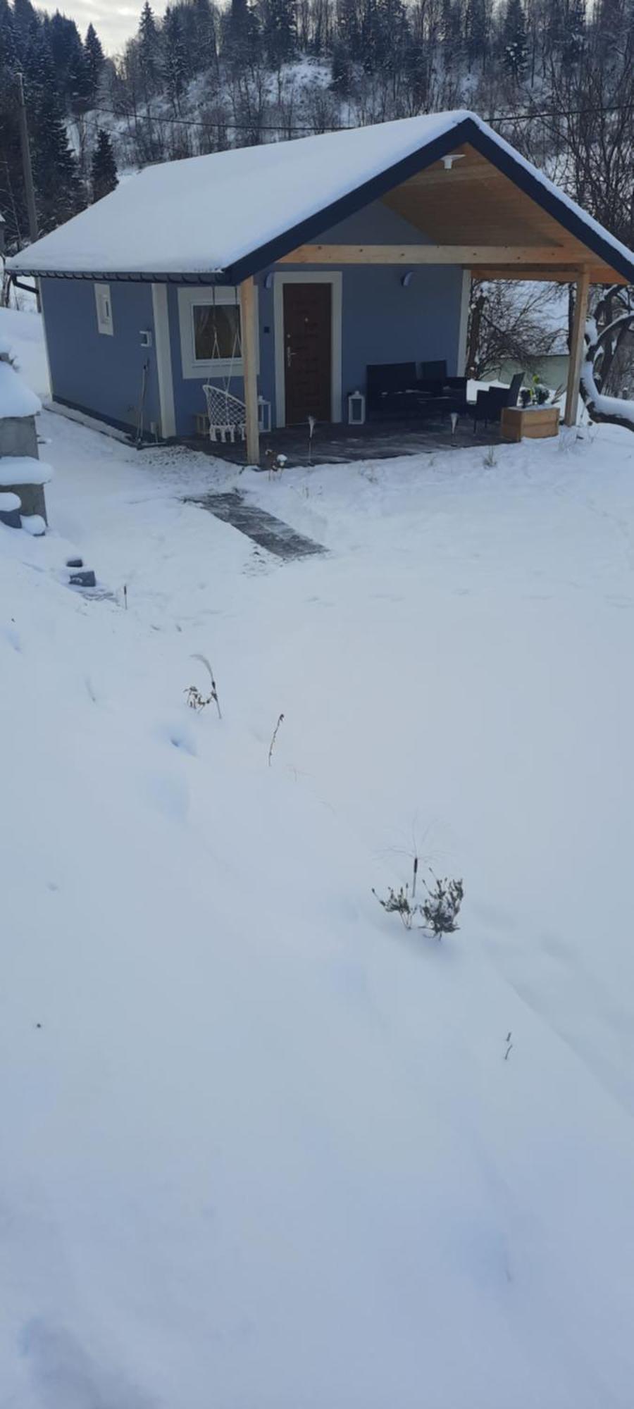 Letniskowe Nad Jeziorem Solinskim Pasiekowka Holiday home